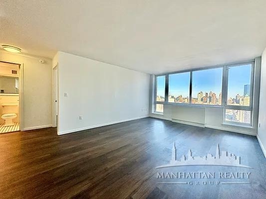 West 43rd Street - Photo 1