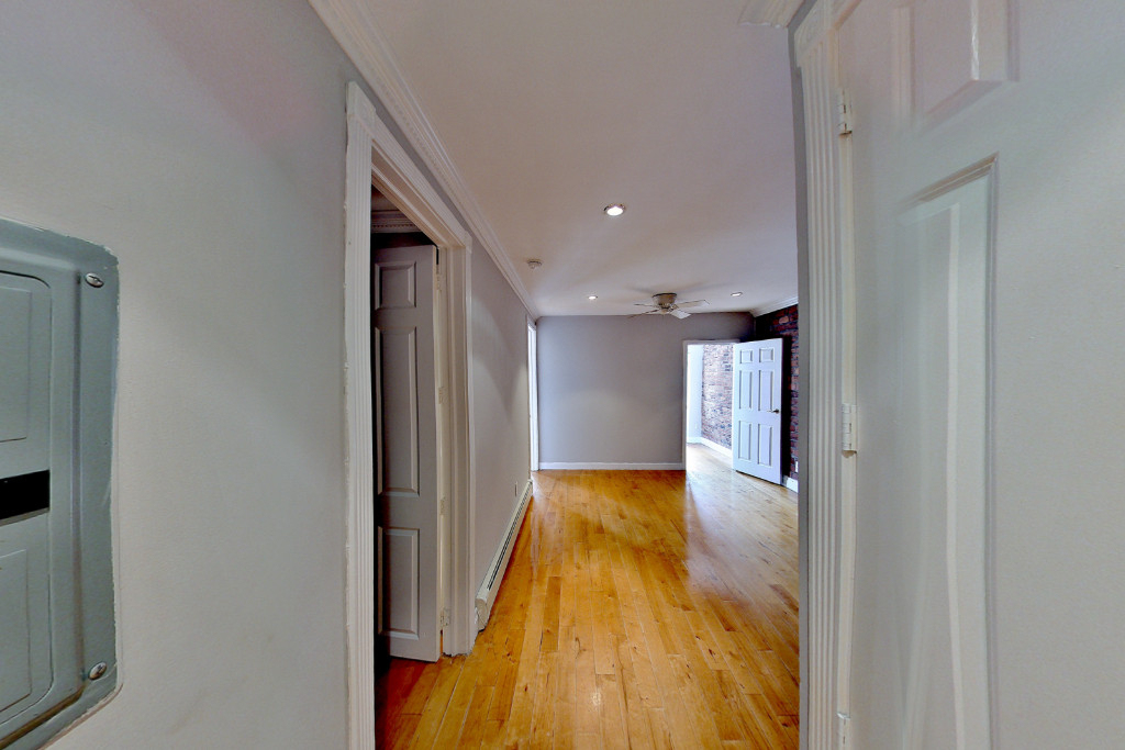 40 Avenue B - Photo 2