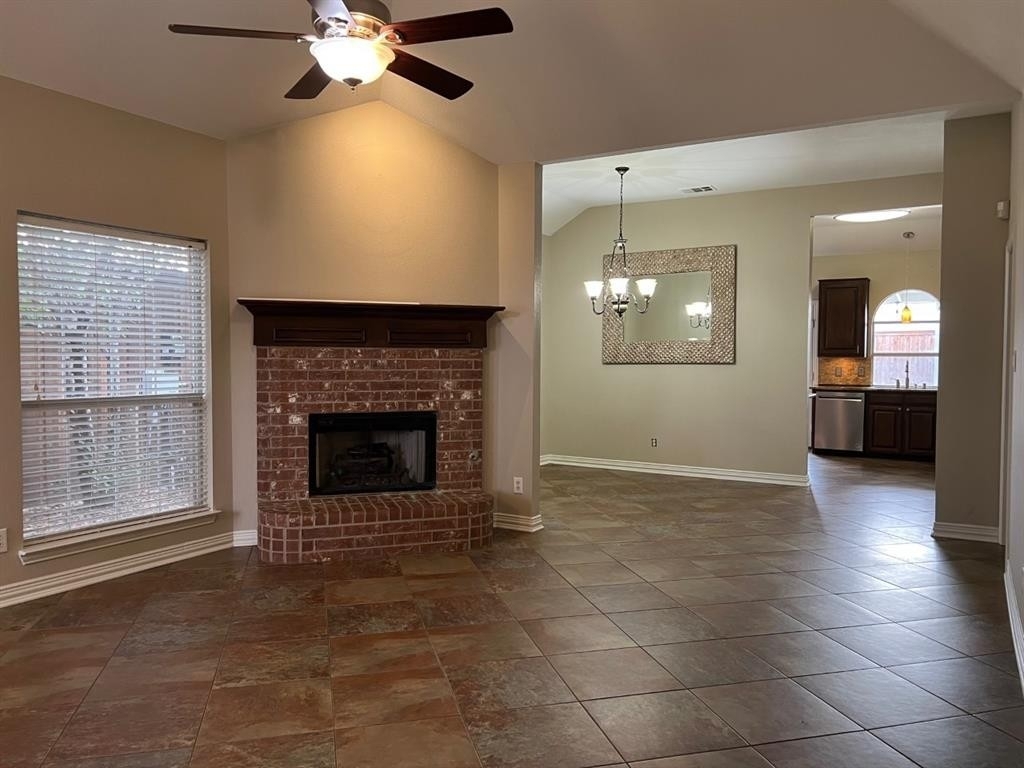 1460 Apenzell Lane - Photo 2