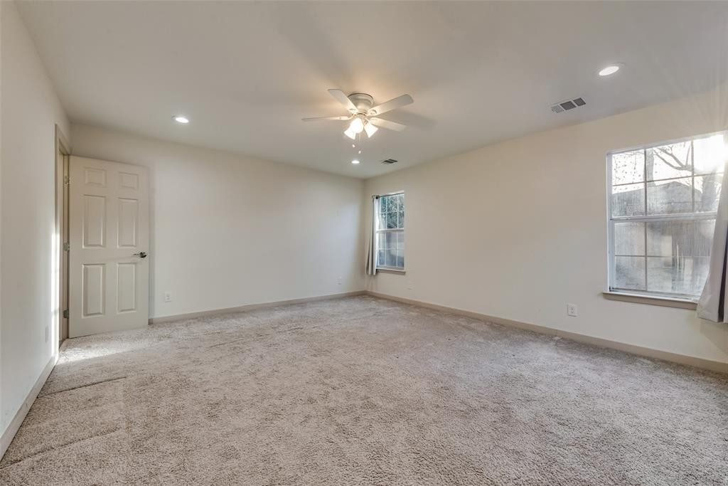 10314 Baronne Circle - Photo 15