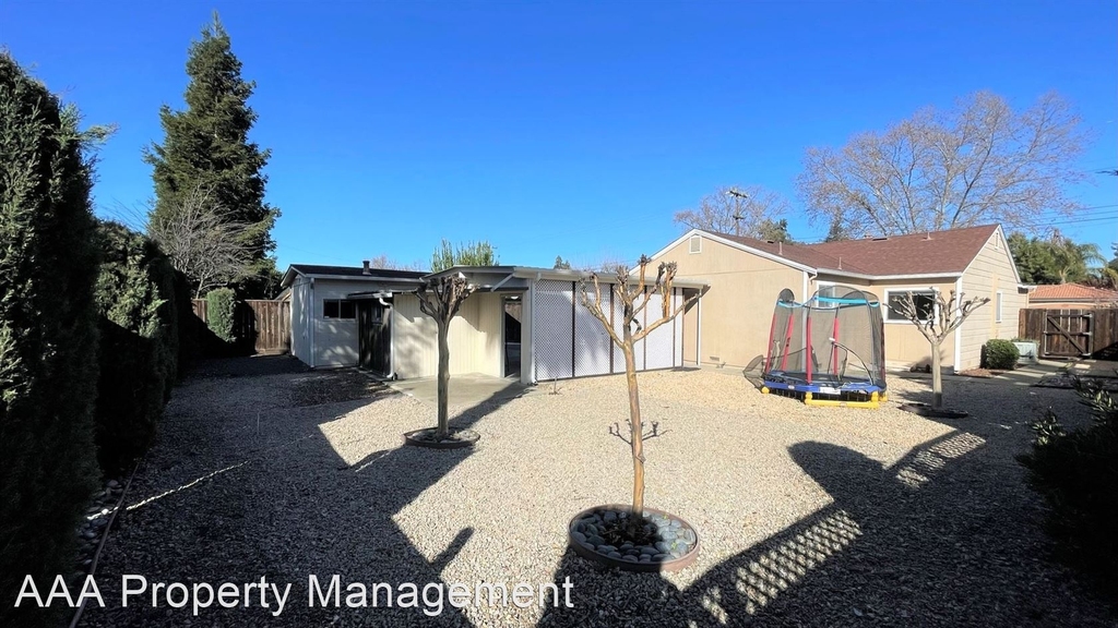 1817 Granada Drive - Photo 20