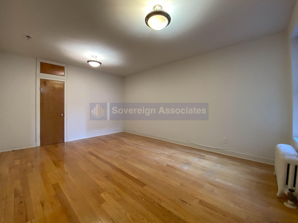 652 West 163rd Street - Photo 1