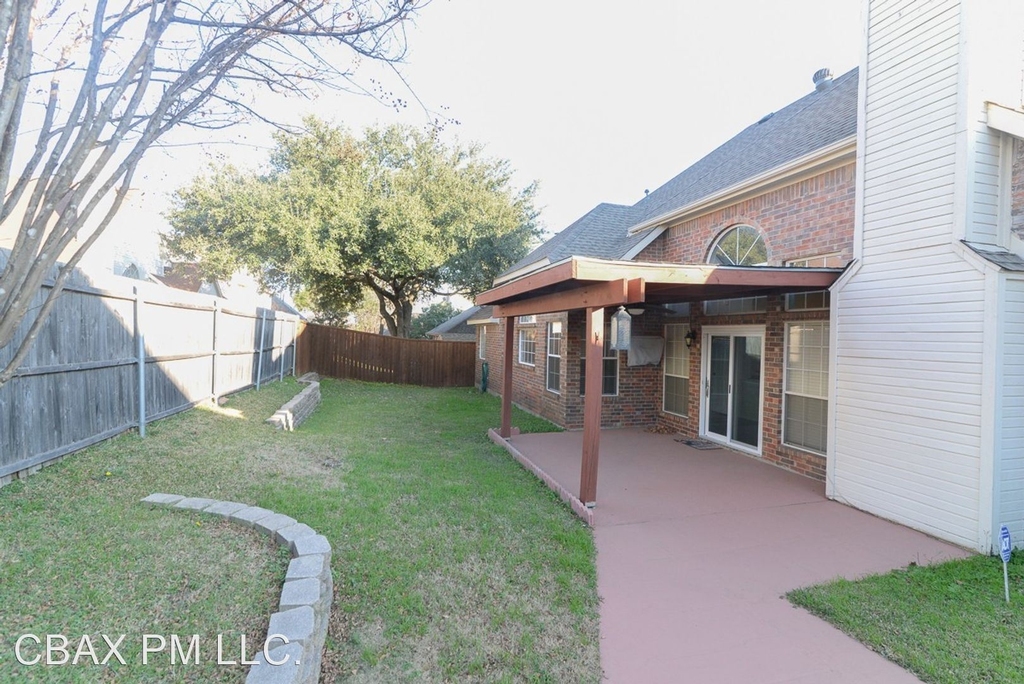 5112 Quail Ridge Dr - Photo 1