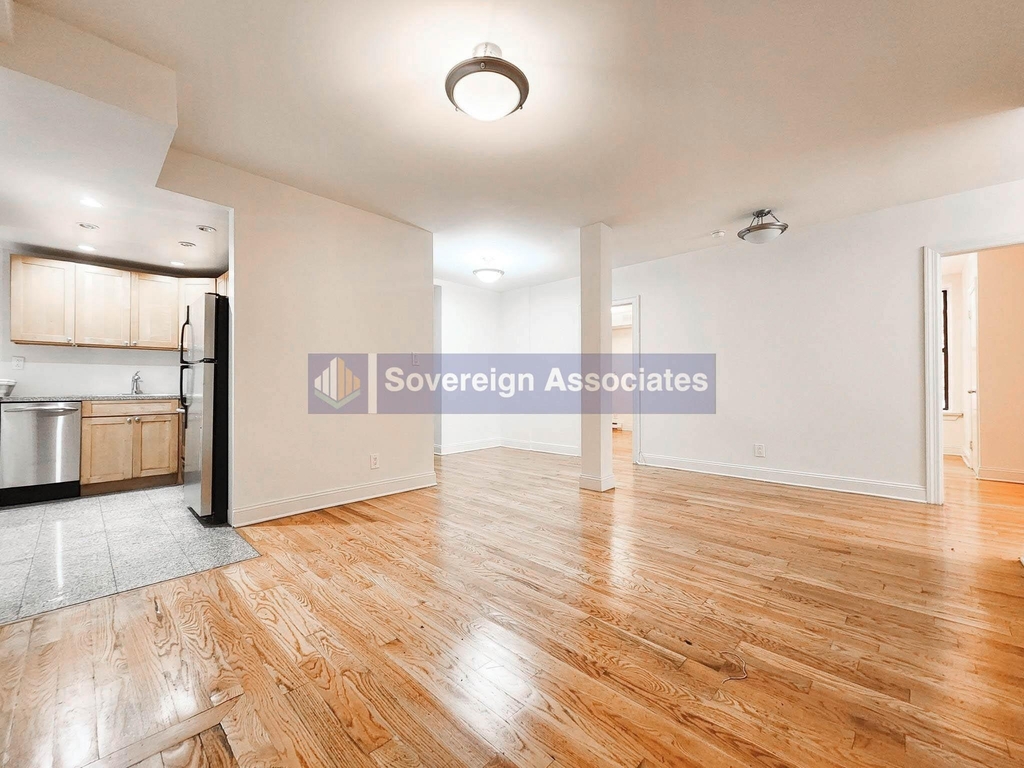 640 Fort Washington Avenue - Photo 1