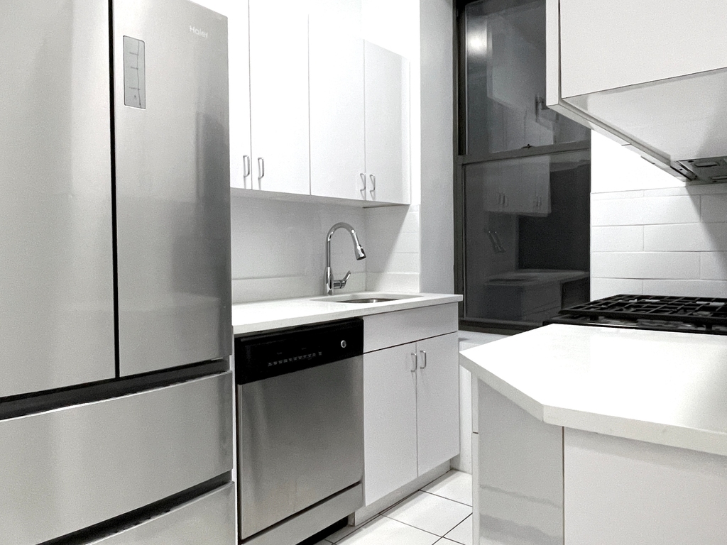 166 West 72nd Street - Photo 1