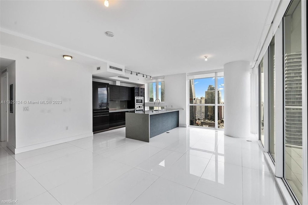 1080 Brickell Ave Unit 3101 - Photo 4