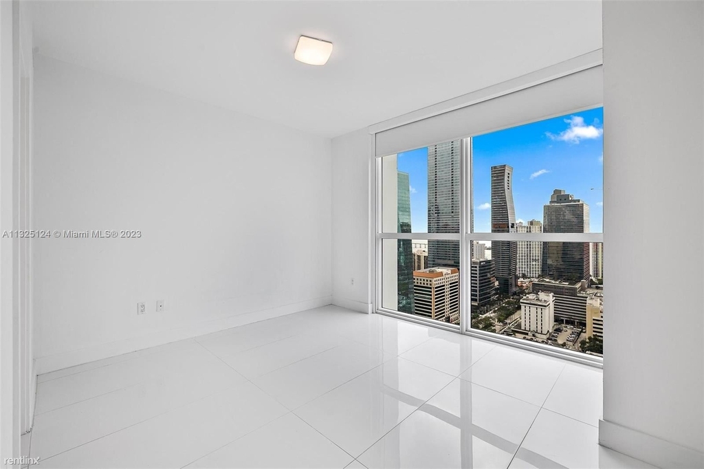 1080 Brickell Ave Unit 3101 - Photo 6