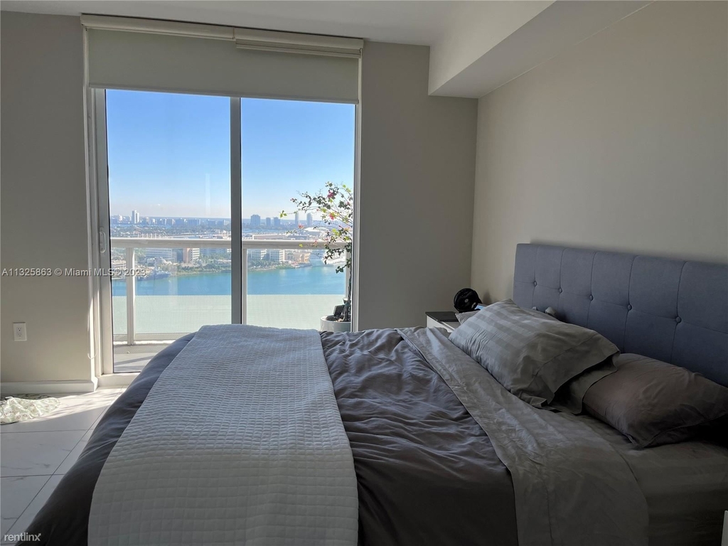 50 Biscayne Blvd Apt 2806 - Photo 3