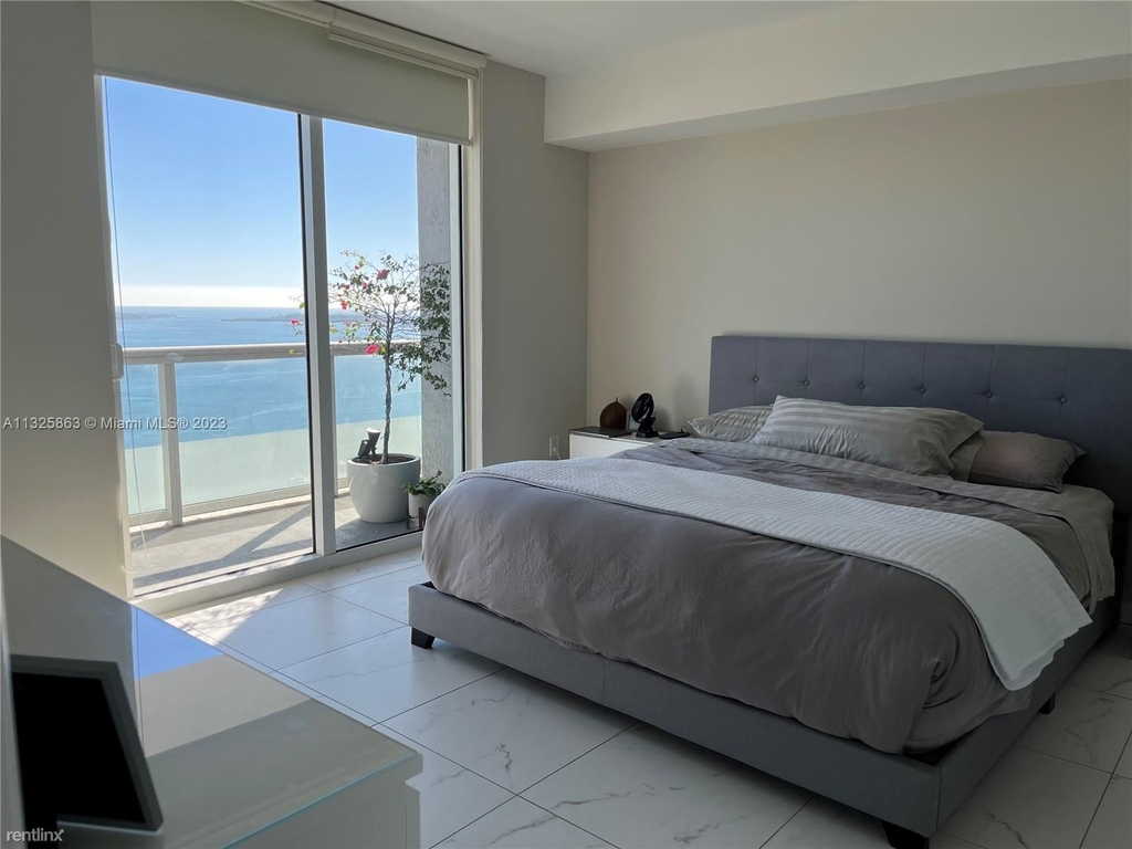 50 Biscayne Blvd Apt 2806 - Photo 4