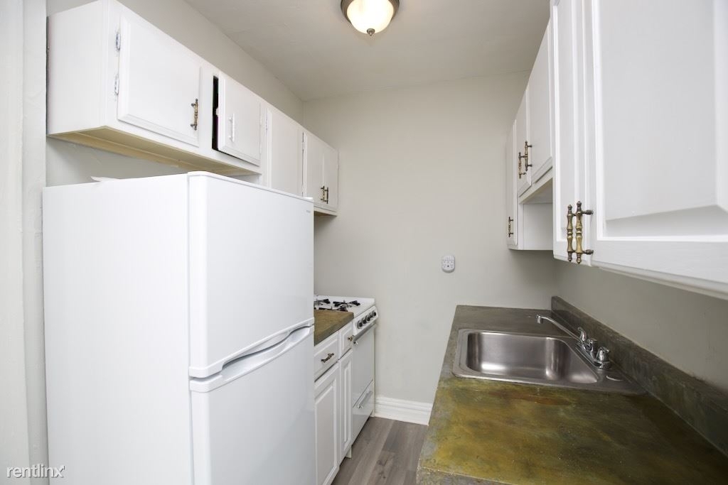 425 W. Roscoe, Unit 404 - Photo 3