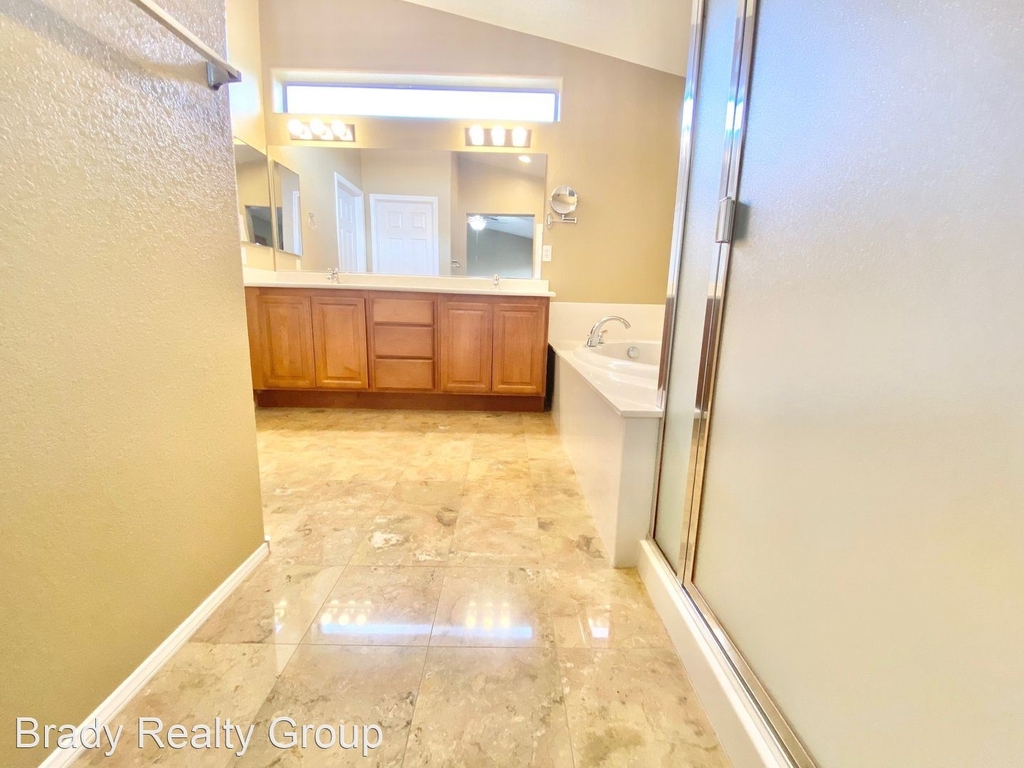 1620 White Mesquite Place - Photo 36