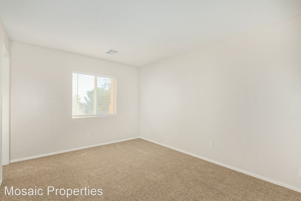 22240 W Sonora St. - Photo 19