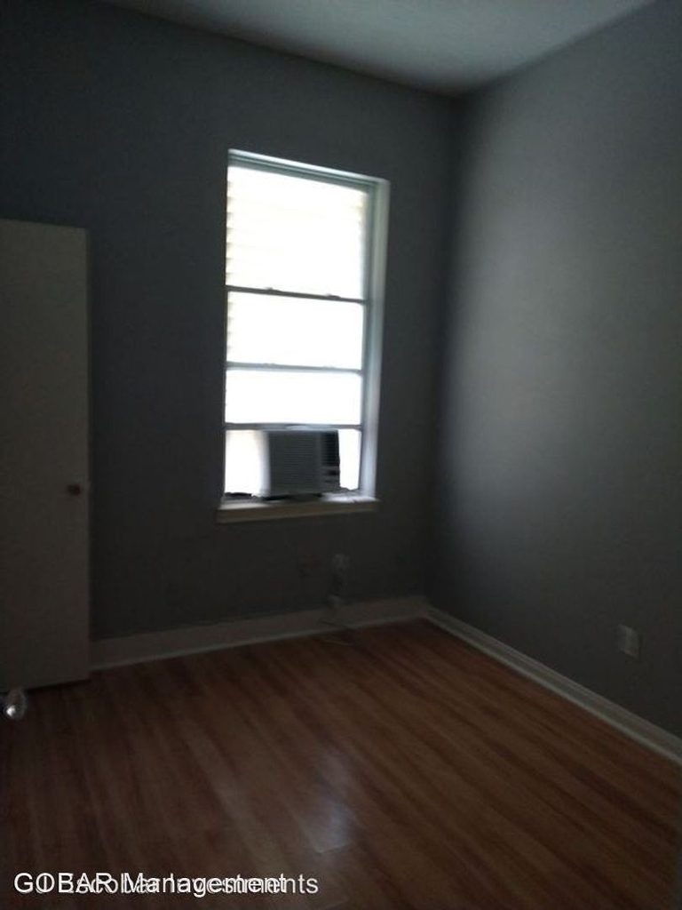 3206 Avenue M 1/2 - Photo 3