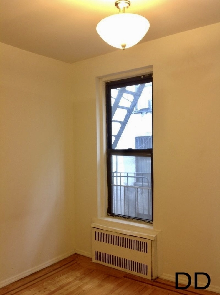 104 Suffolk Street - Photo 4