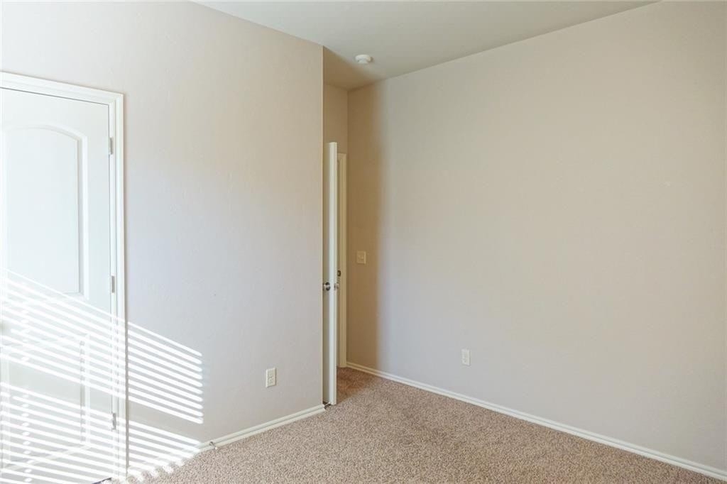 11304 Nw 8th Street - Photo 13