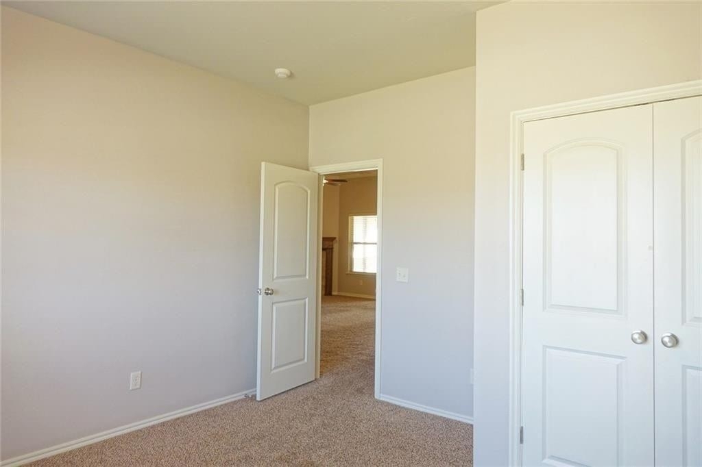 11304 Nw 8th Street - Photo 8