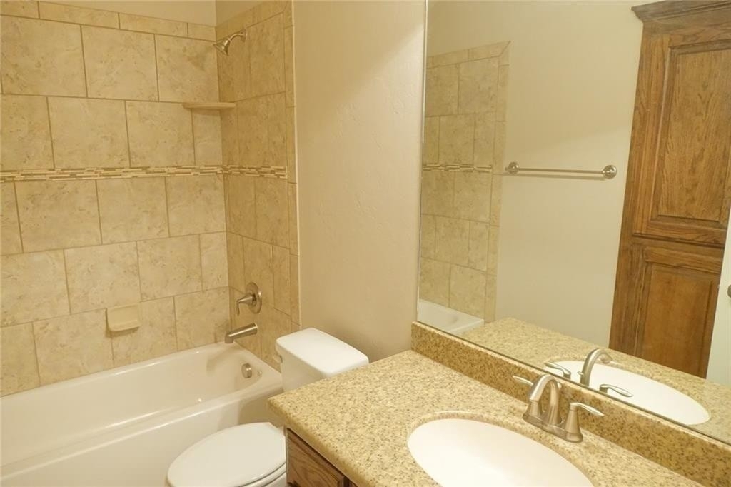 11304 Nw 8th Street - Photo 5