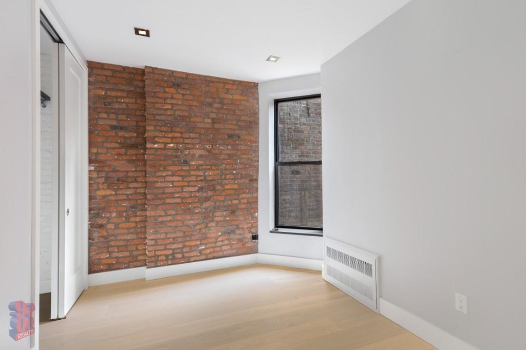 72 West 108th Street - Photo 4