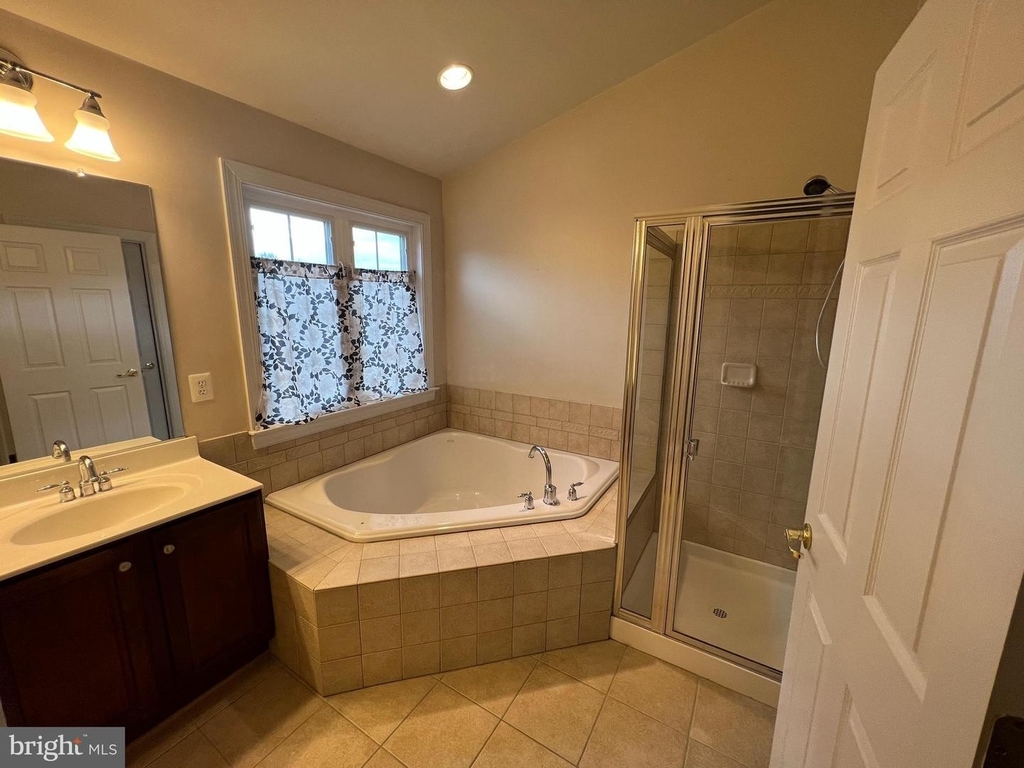 8521 Ice Crystal Dr #147 - Photo 25