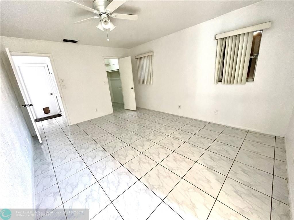 7800 Nw 45th Ct - Photo 3