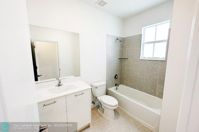 2441 Nw 131 Cir - Photo 22