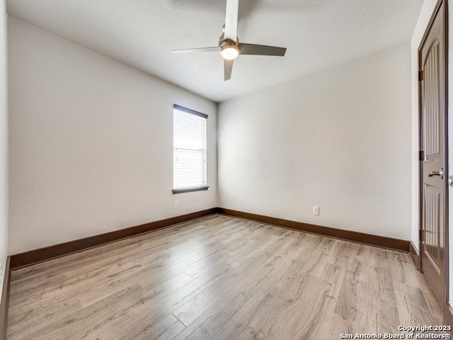 3915 Medina Br - Photo 10