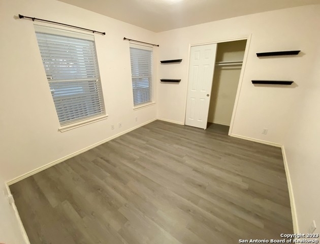 9803 Autumn Pl - Photo 2