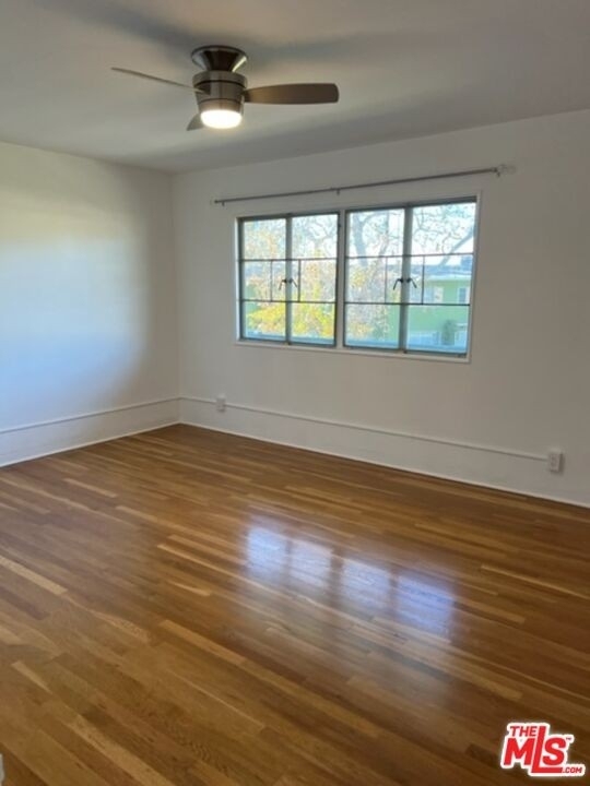 5560 Village Grn - Photo 3