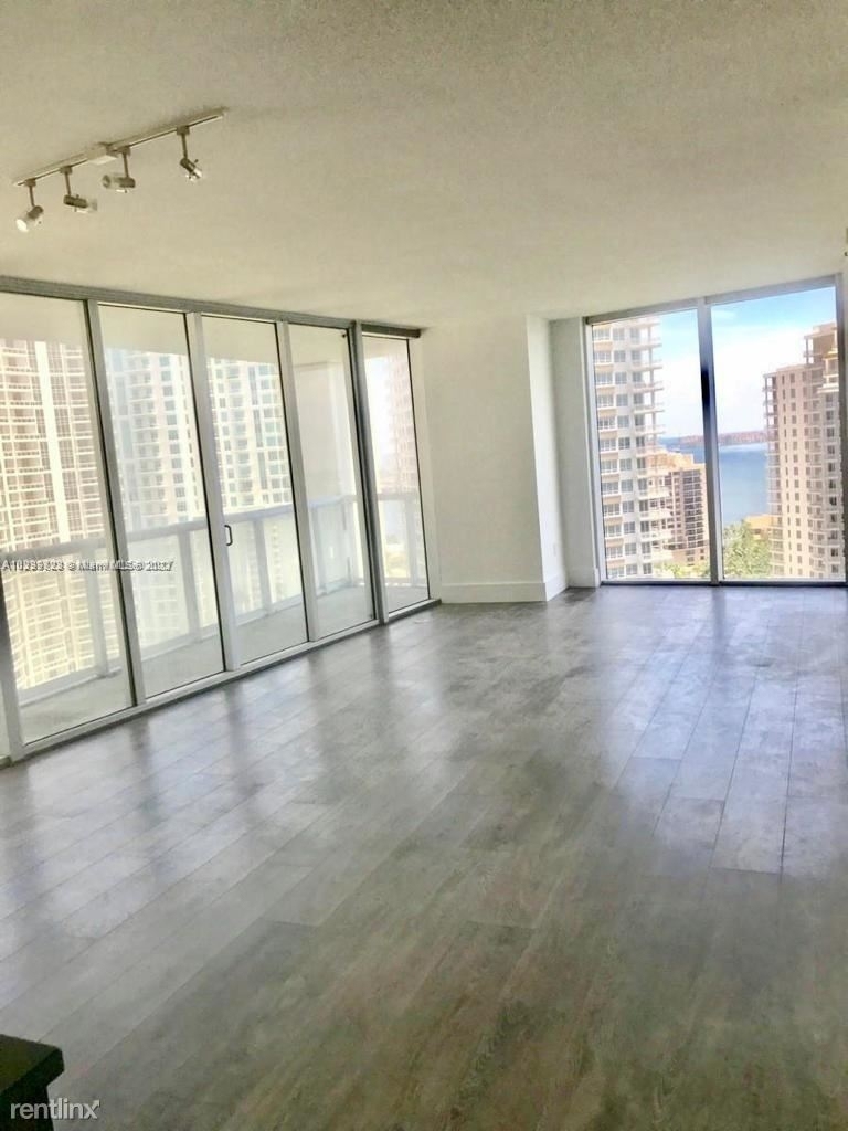 495 Brickell Ave Apt 2102 - Photo 6