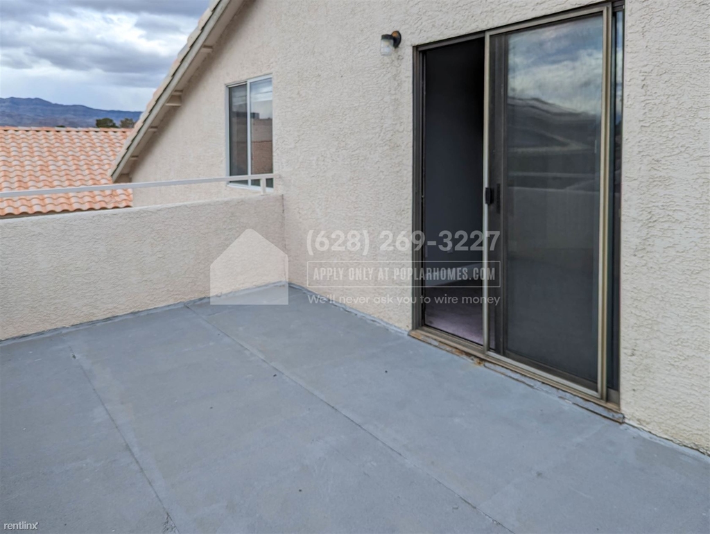 7001 Desert Clover Court - Photo 1