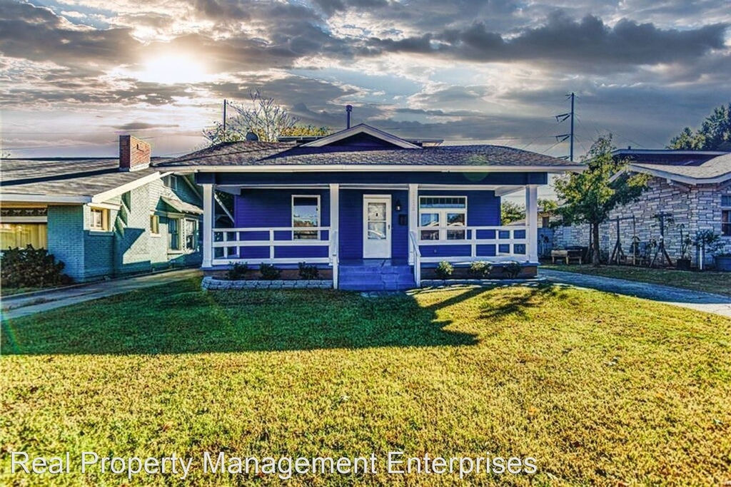 1118 Nw 33rd St - Photo 0