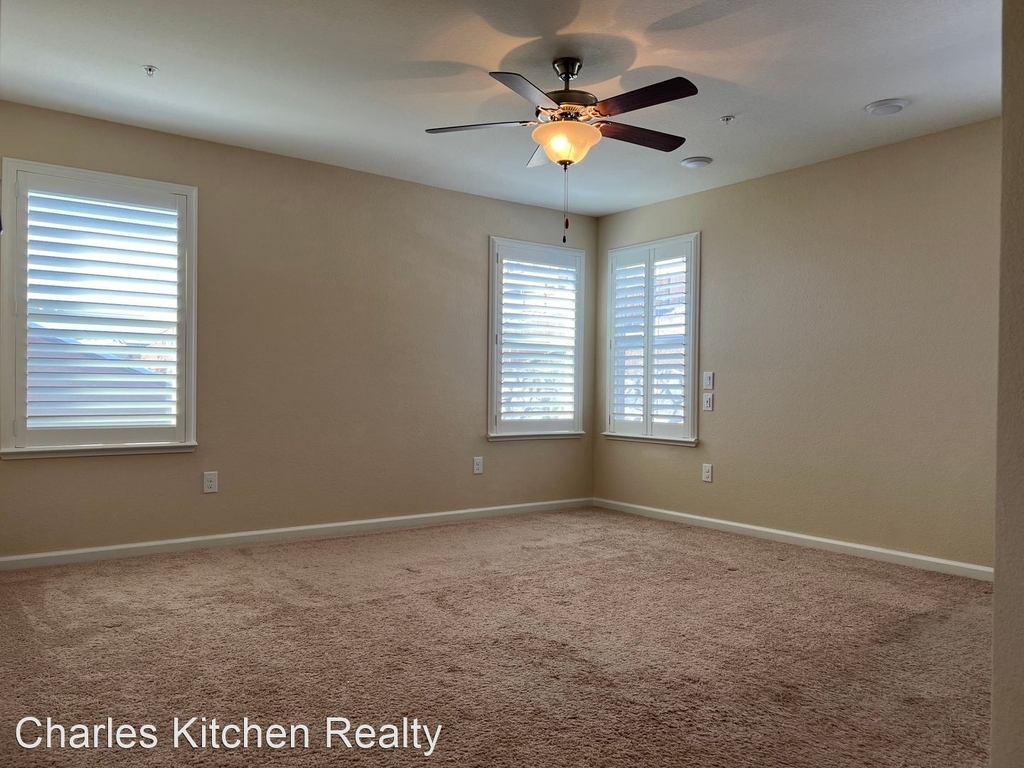 3123 Creekside Lane - Photo 20