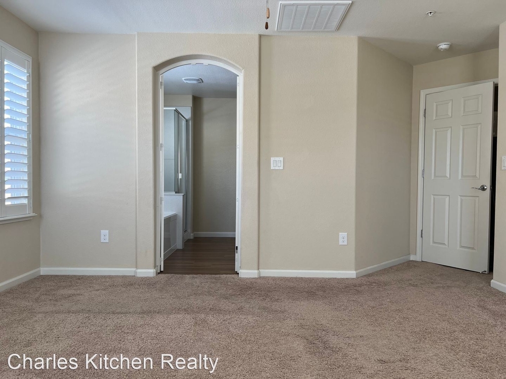 3123 Creekside Lane - Photo 21