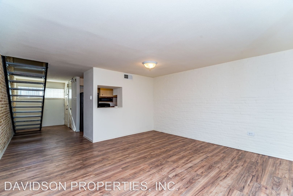 408 Ira Ave #7 - Photo 6