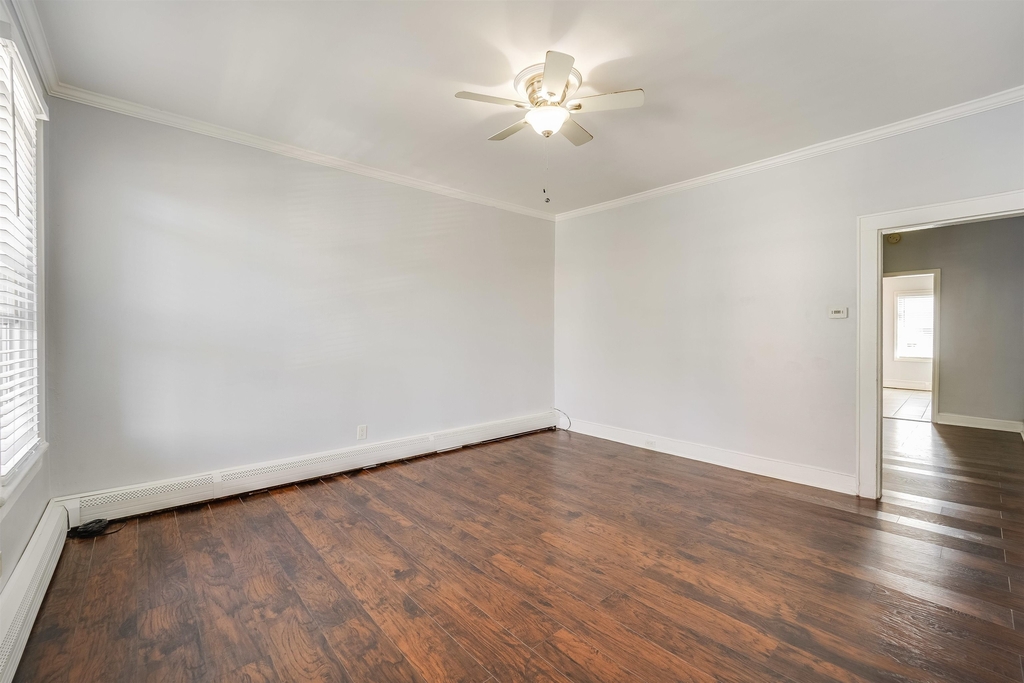 24 Pamrapo Ave - Photo 5