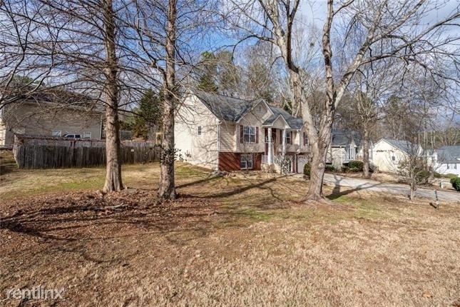 3001 R Clove Tree Lane - Photo 2