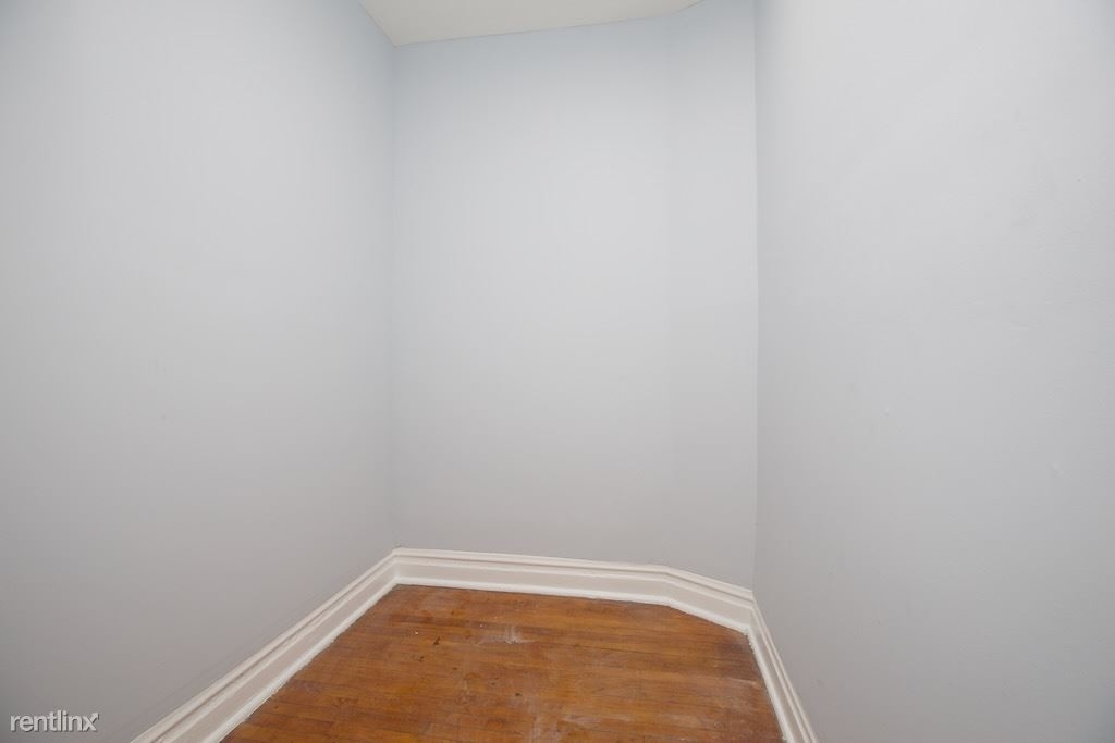 3649 W. Montrose, Unit M3 - Photo 5