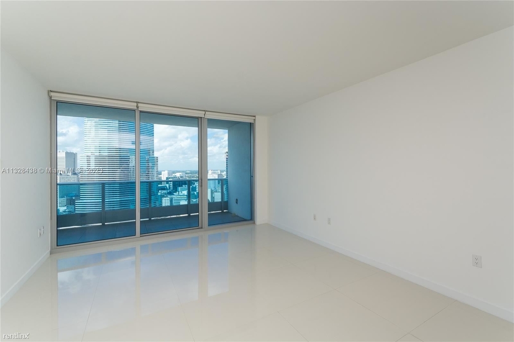 200 Biscayne Boulevard Way - Photo 1