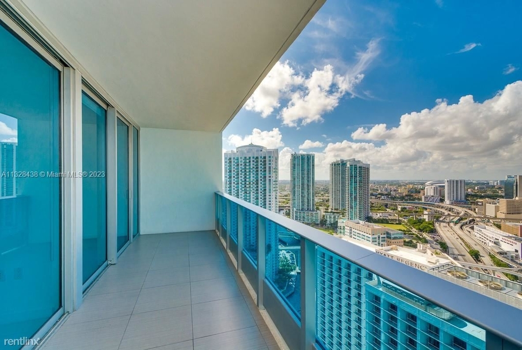 200 Biscayne Boulevard Way - Photo 11