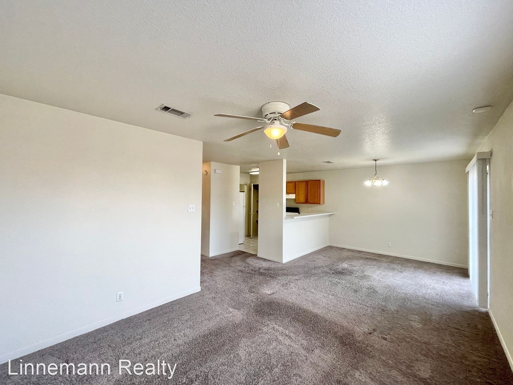 5203 Daybreak Circle - Photo 3