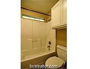 2307 Carnation Court - Photo 13