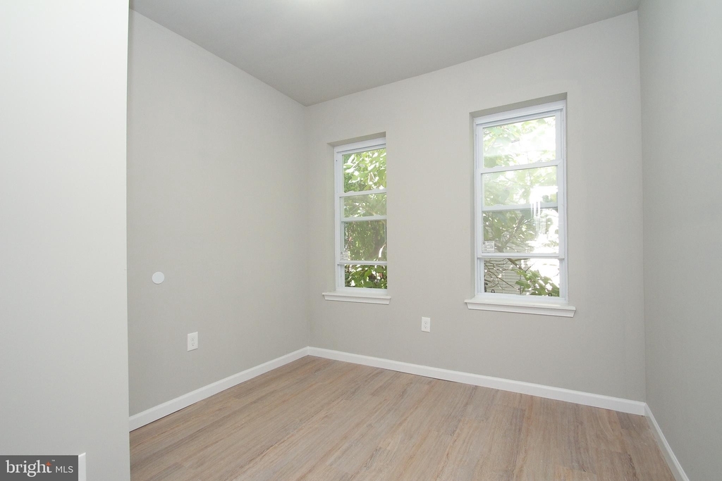 5115 Ludlow Street - Photo 14