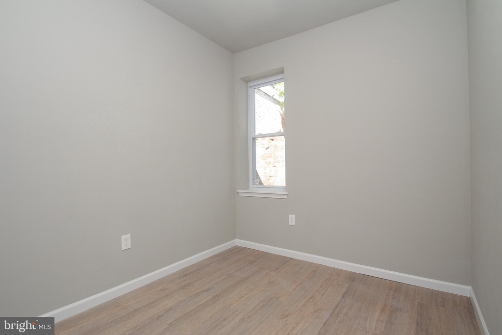 5115 Ludlow Street - Photo 16