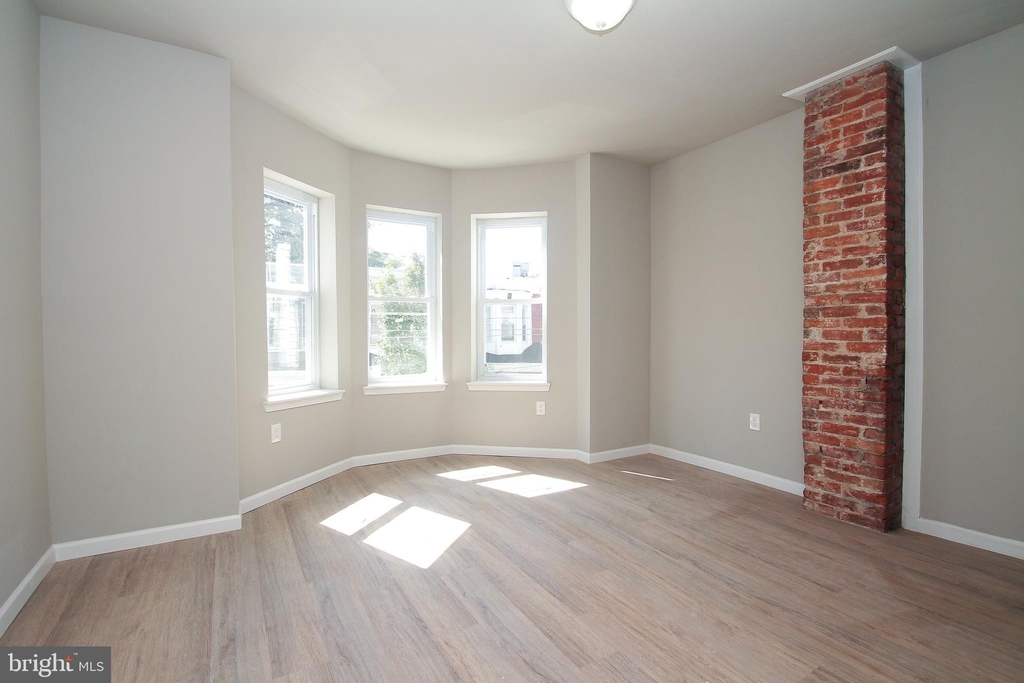 5115 Ludlow Street - Photo 12