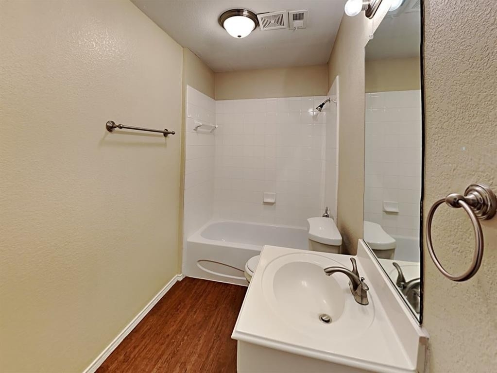 9614 Kings Link Circle - Photo 15