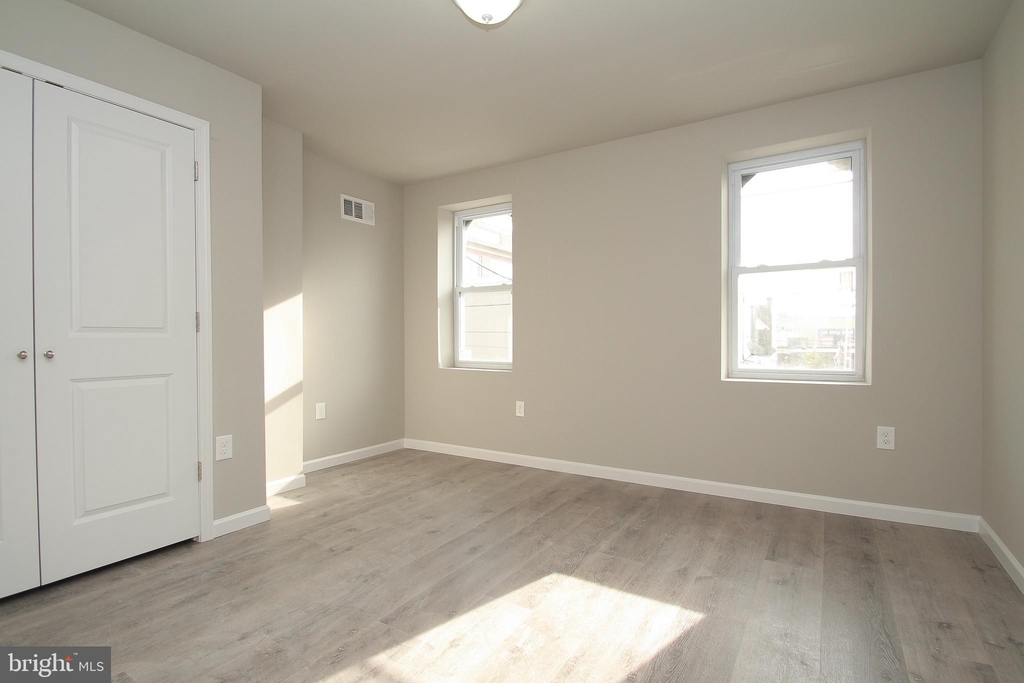 5513 Ludlow Street - Photo 15