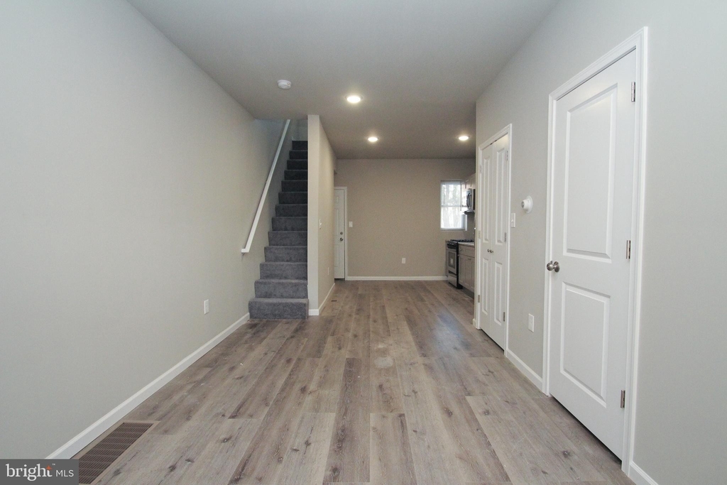 5513 Ludlow Street - Photo 8