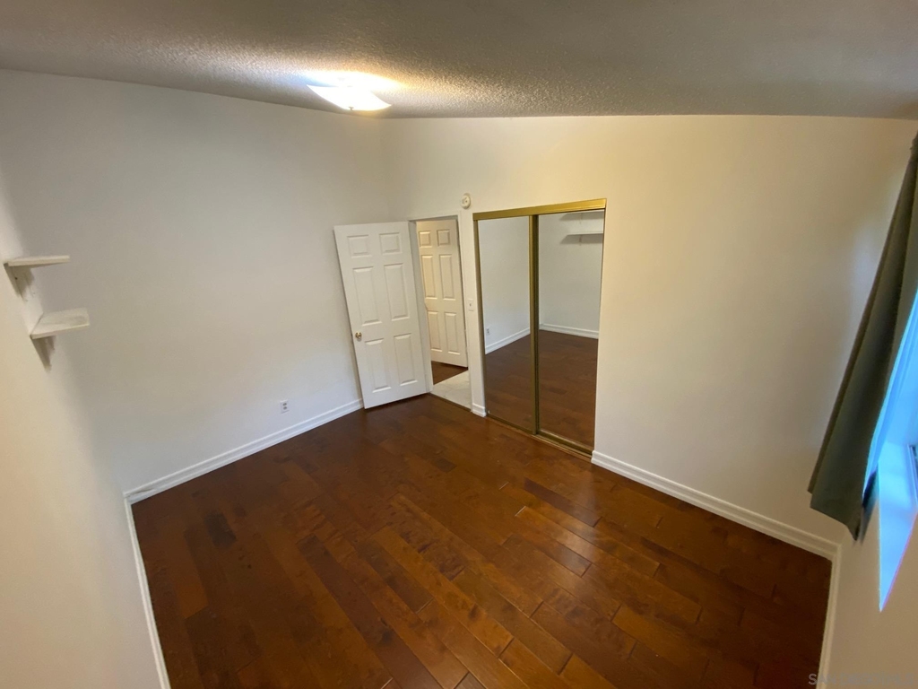 9516 Larrabee Ave - Photo 24