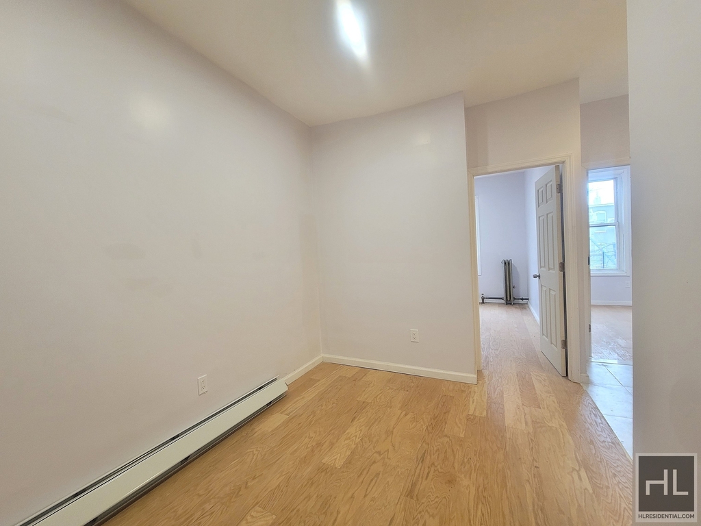 2146 Atlantic Avenue - Photo 5