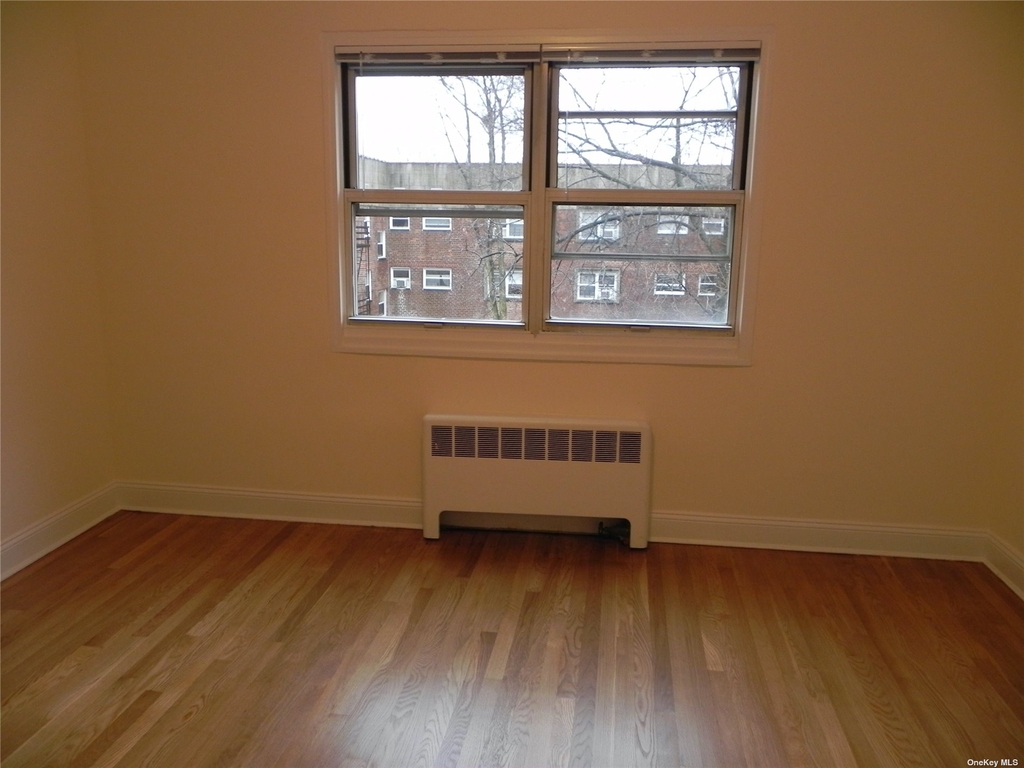 17 Schenck Avenue - Photo 6